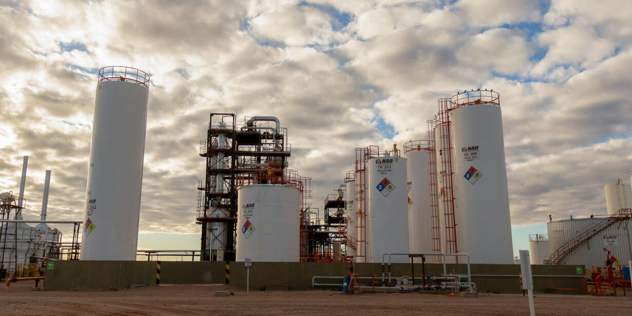 Mantenimiento programado en refinería de Plaza Huincul con tareas planificadas sobre equipos industriales